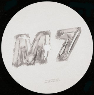 Maurizio - M7 (Maurizio)